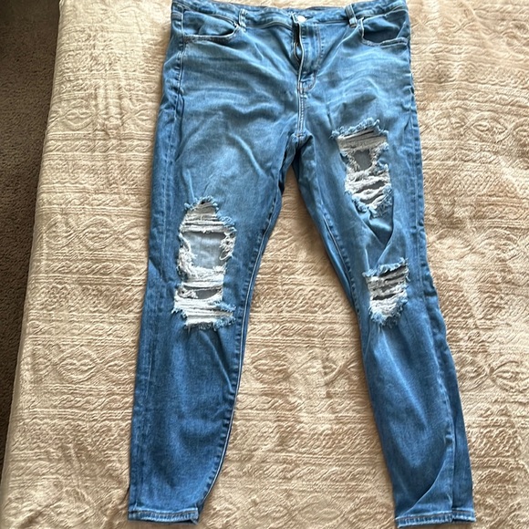 American Eagle Outfitters Denim - AE NEXT LEVEL STRETCH SIZE 18